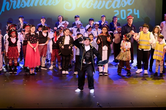 A spectacular Christmas Showcase performed by Oxbridge students! 